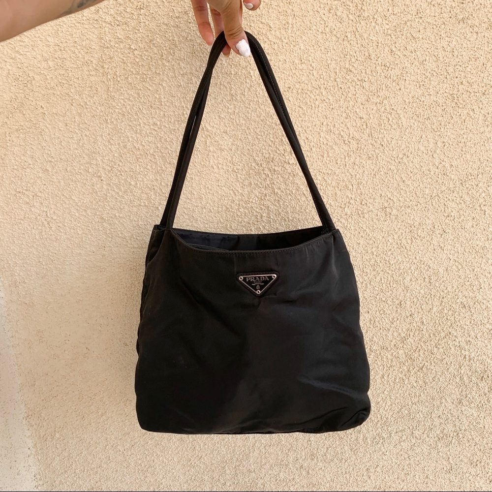 🚫SOLD ON DEPOP🚫PRADA NYLON TOTE BAG